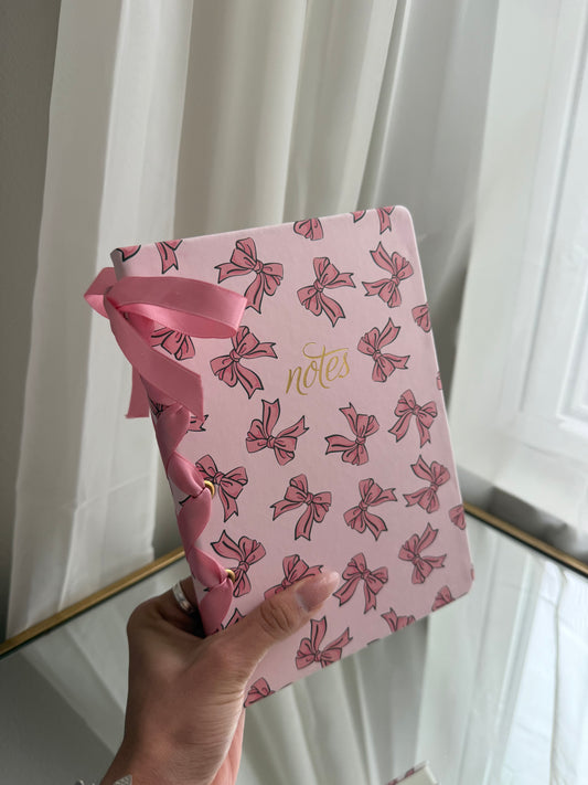 Pink bow 🎀 notebook